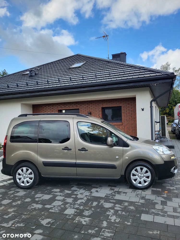Peugeot Partner 1.6 HDi Outdoor 7os - 6