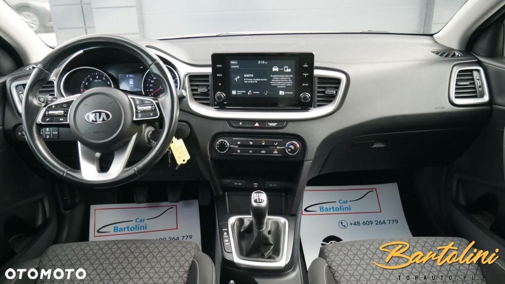 Kia XCeed - 11