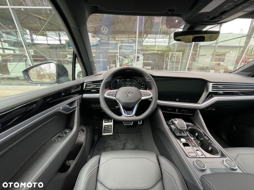Volkswagen Touareg - 10