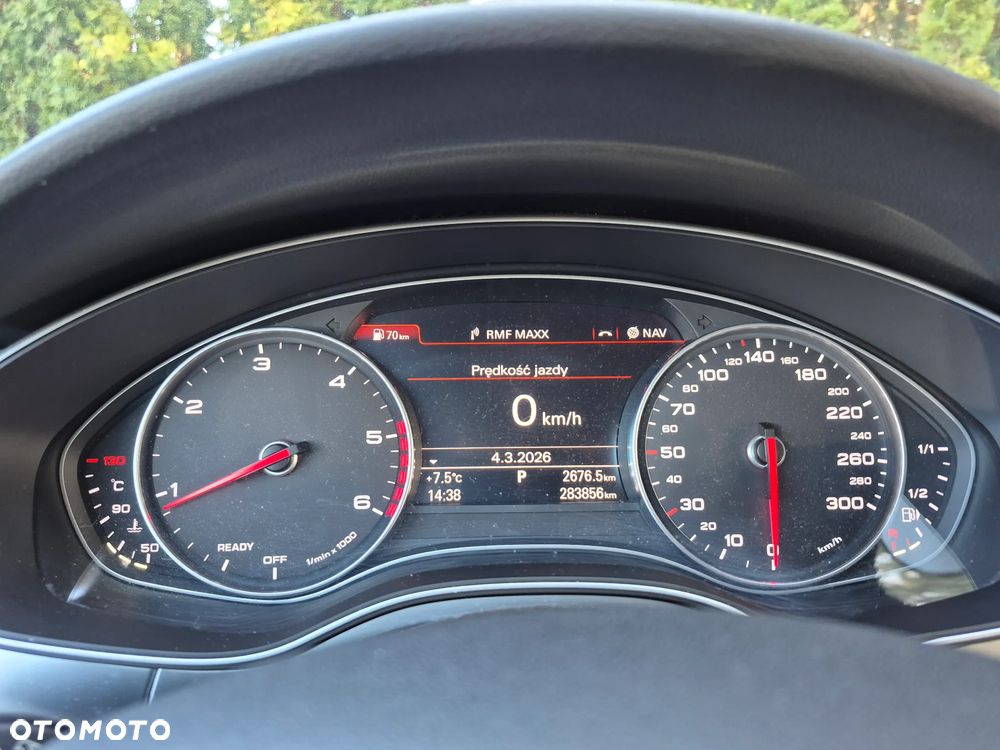 Audi A6 Avant - 16