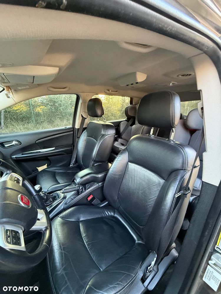 Fiat Freemont 2.0 Multijet Lounge - 18