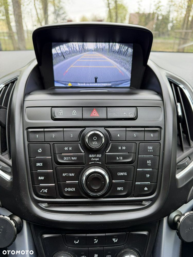 Opel Zafira - 37