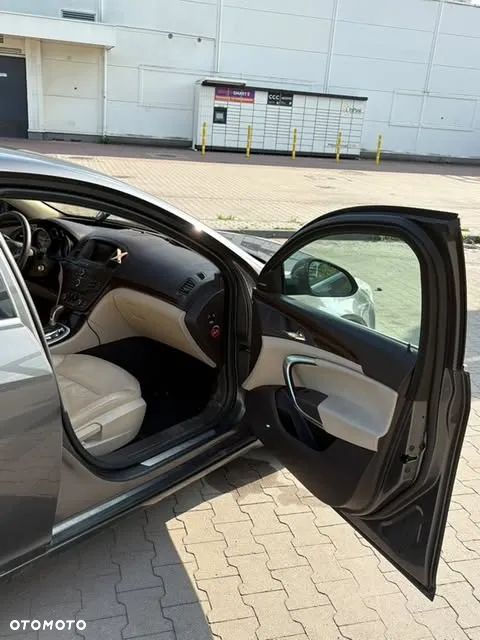 Opel Insignia 2.8 T V6 OPC - 10