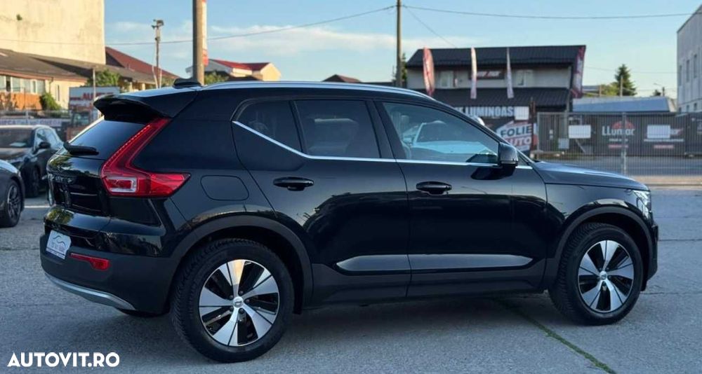 Volvo XC 40 Recharge T4 Twin Engine AT7 Inscription Expression - 9