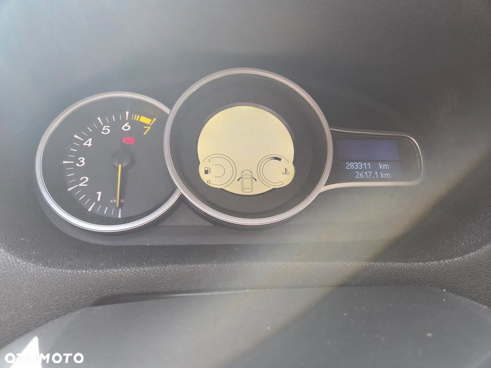 Renault Megane 1.6 16V 100 Authentique - 18