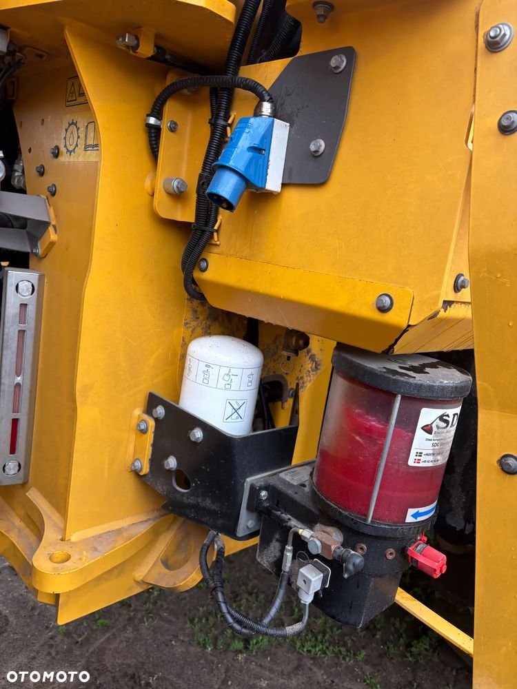 Volvo L180H - 10