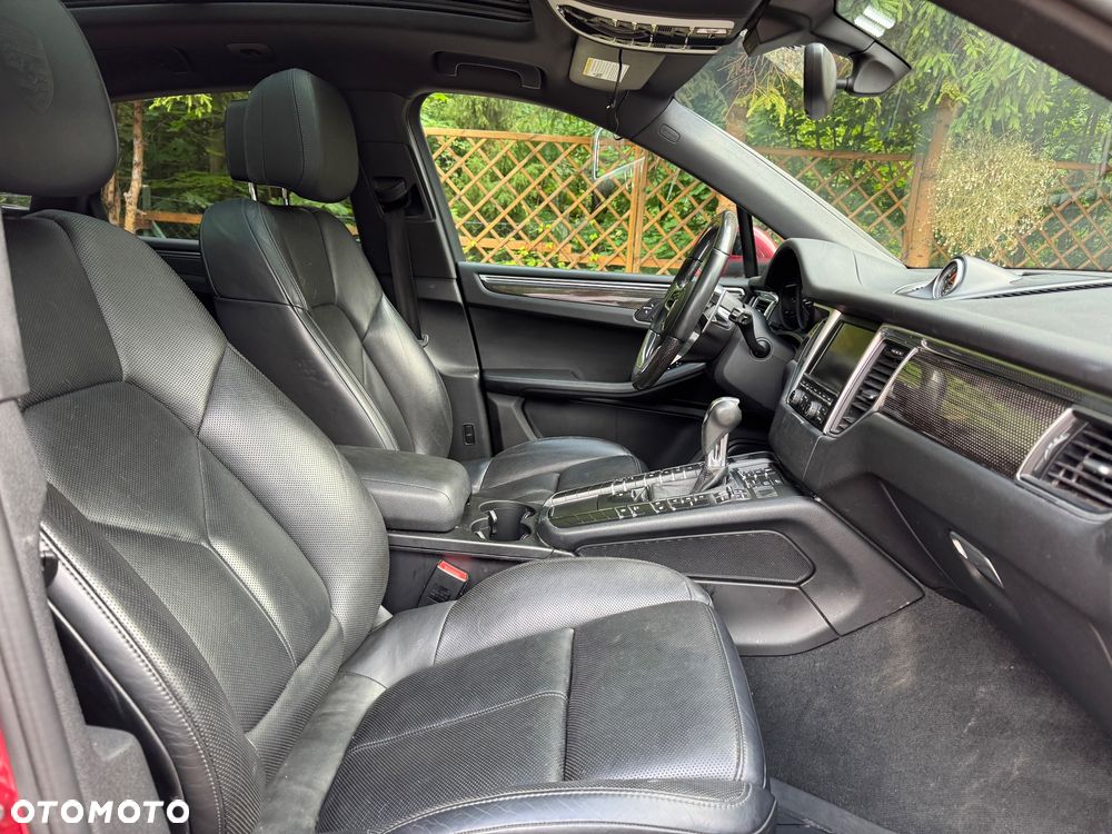 Porsche Macan S - 25