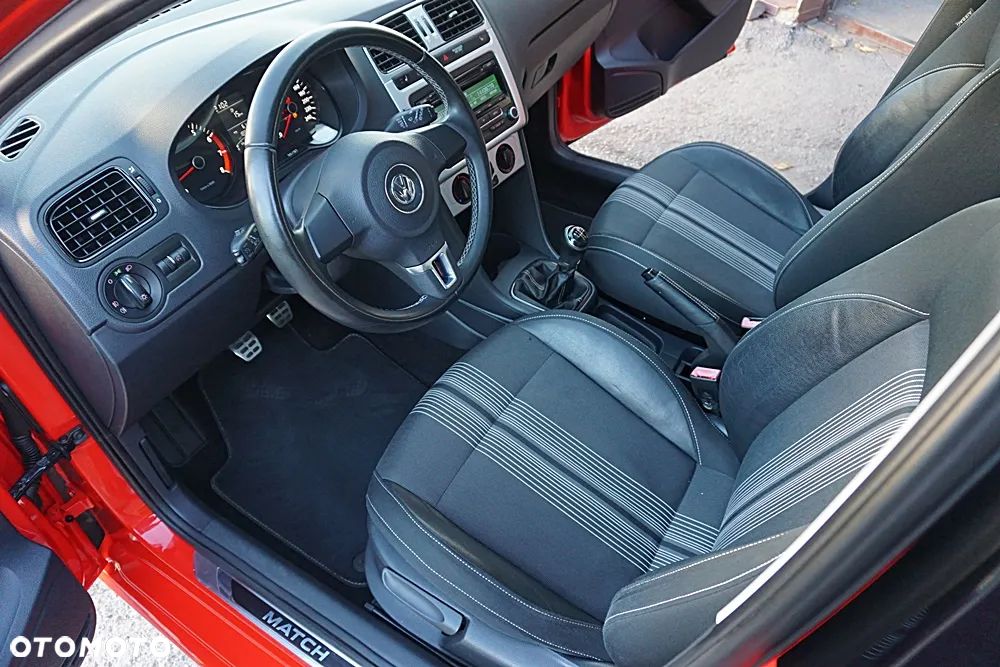 Volkswagen Polo 1.2 MATCH - 20