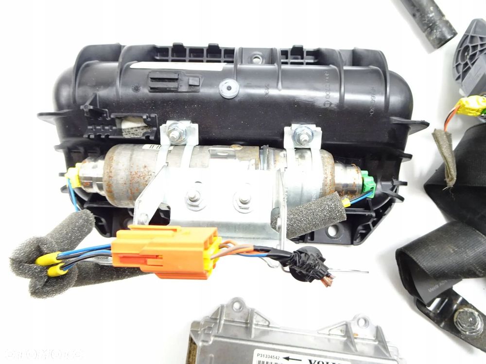 poduszki pasy kpl. volvo s60 v60 10-18r., - 12