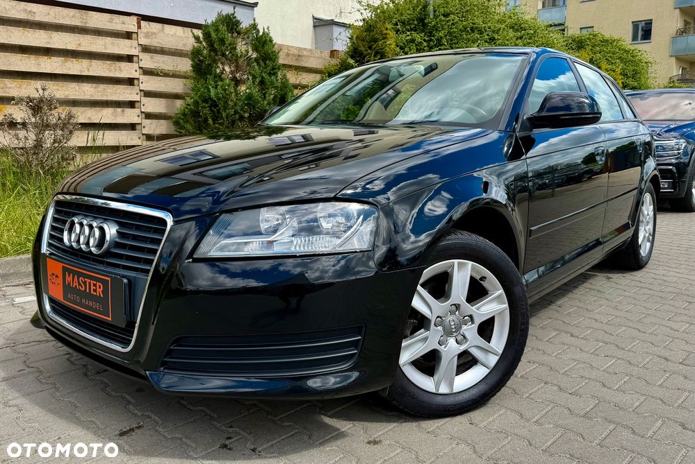 Audi A3 Sportback 1.6 Ambiente - 16