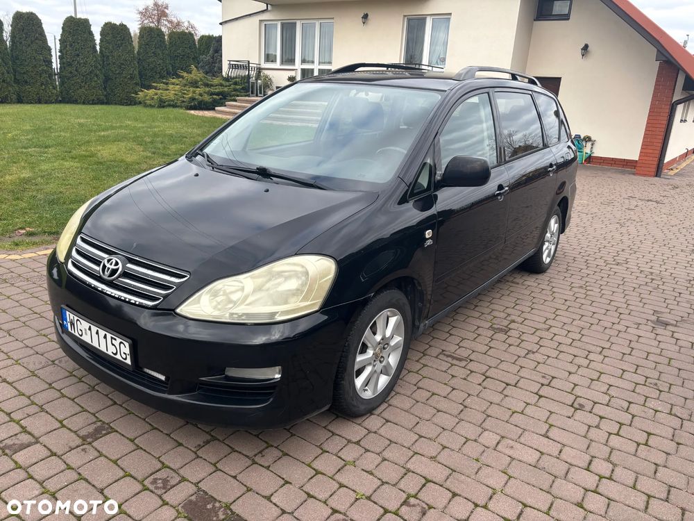 Toyota Avensis Verso 2.0 D-4D Luna - 12