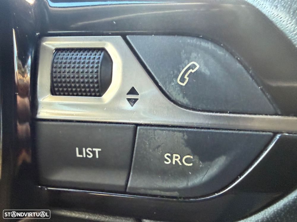 Peugeot 2008 1.5 BlueHDi Active - 29