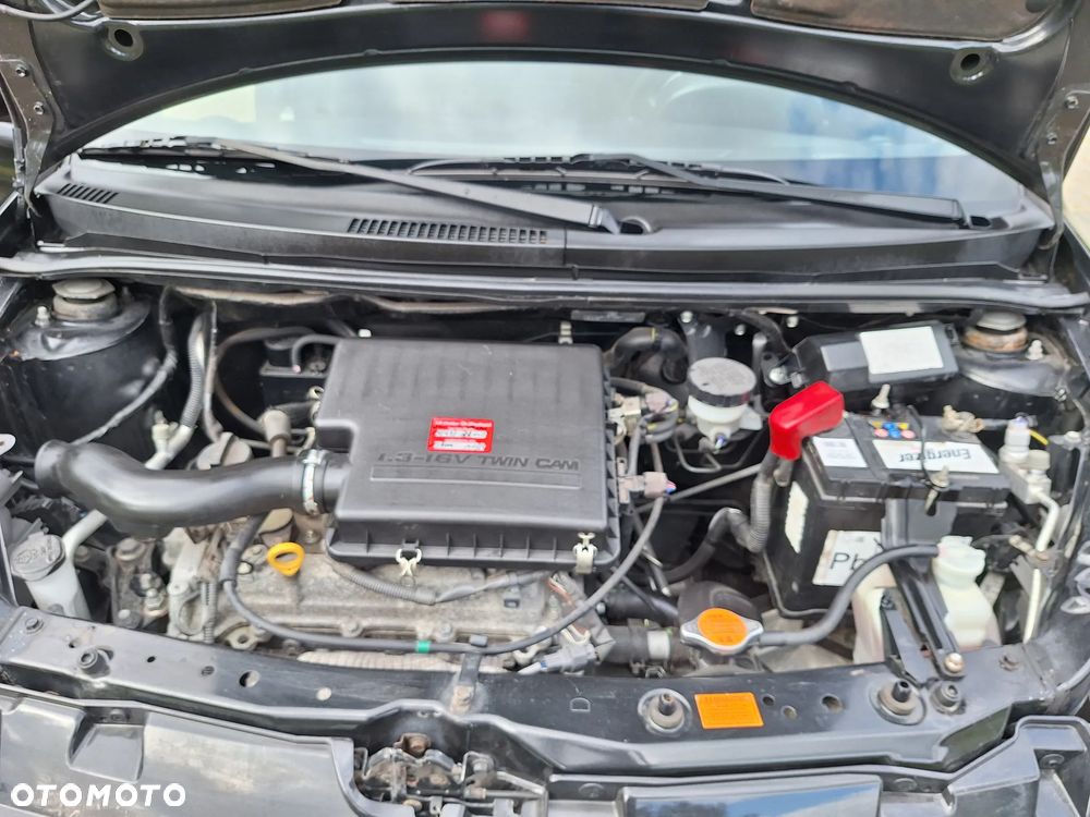 Daihatsu Sirion 1.3 - 23