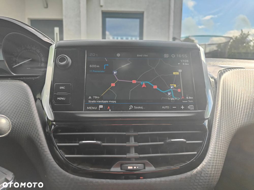 Peugeot 2008 1.2 Pure Tech Style - 5