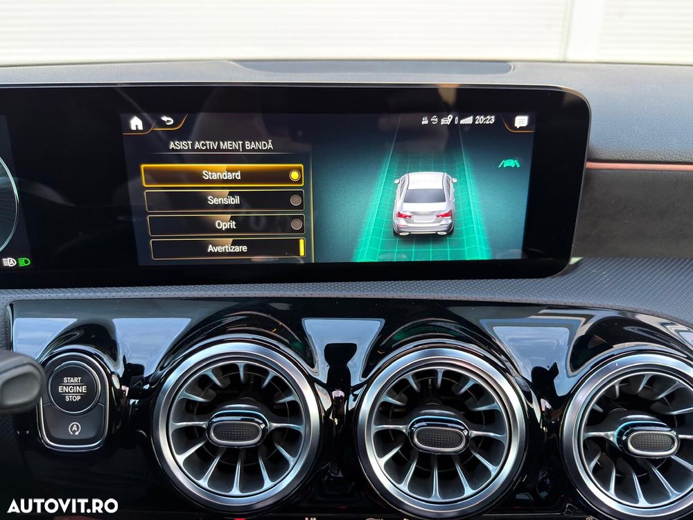 Mercedes-Benz A 200 d 8G-DCT AMG Line Advanced Plus - 24