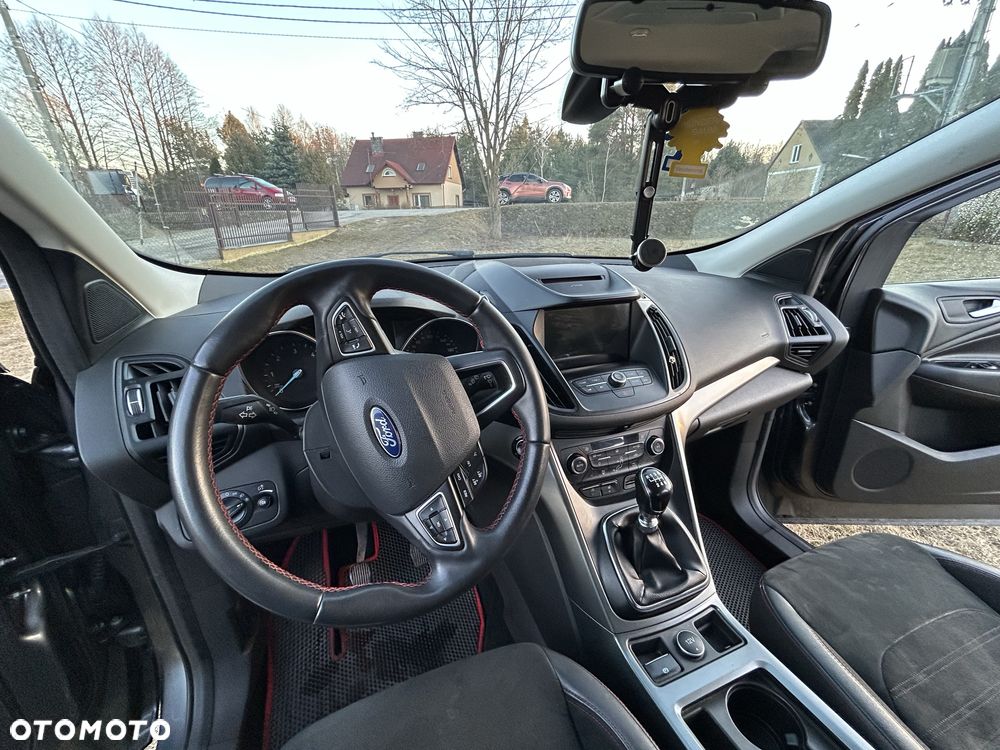 Ford Kuga - 5