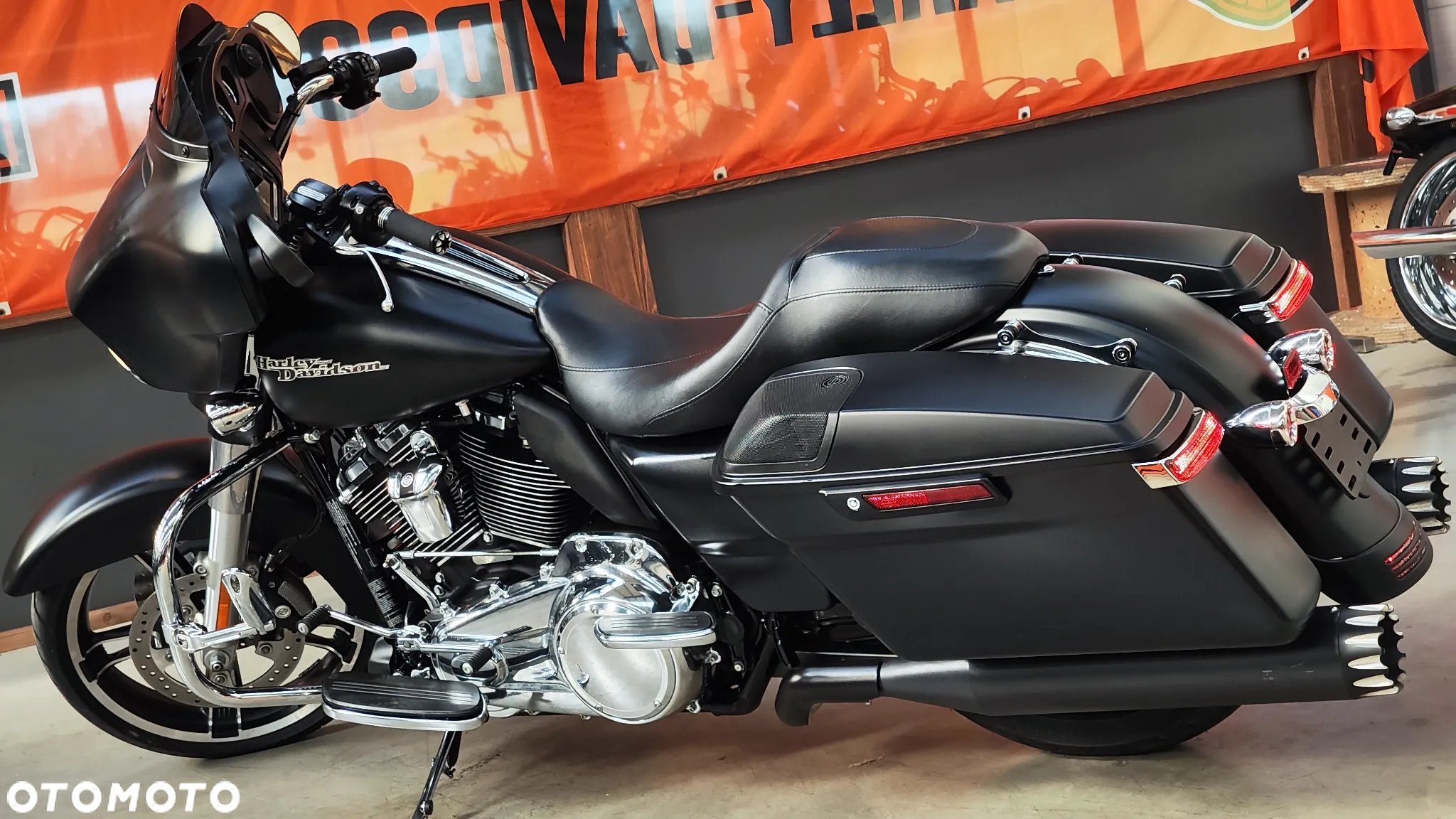 Harley-Davidson FLHXS Special - 10
