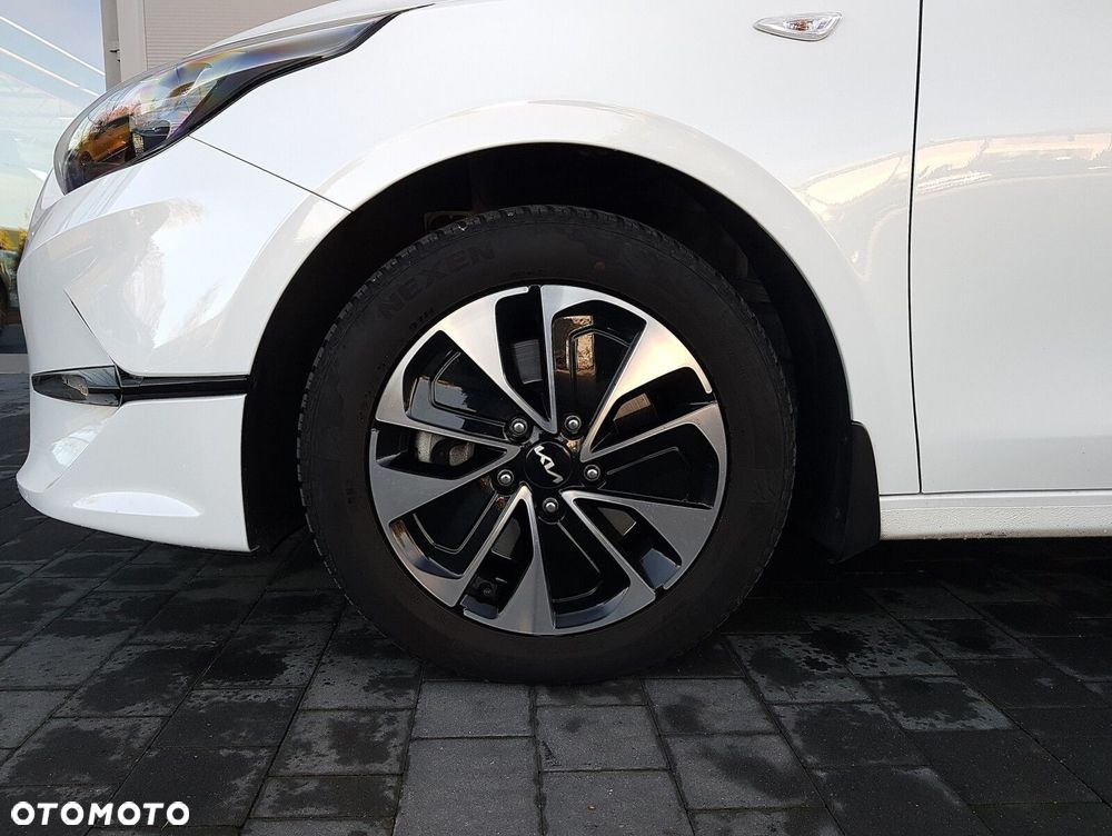 Kia Ceed 1.5 T-GDI M DCT - 6