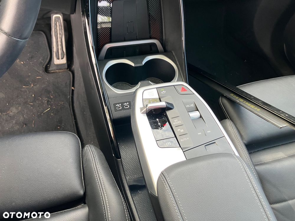 BMW X1 xDrive23i - 15