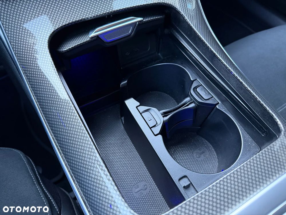 Mercedes-Benz Klasa C 220 d 9G-TRONIC AMG Line - 33