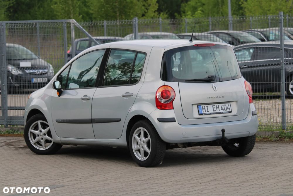Renault Modus - 11