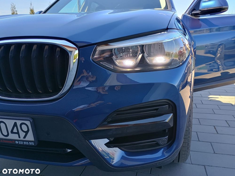 BMW X3 sDrive18d Advantage sport - 7