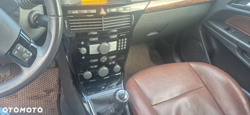 Opel Astra 1.8 Cosmo - 19