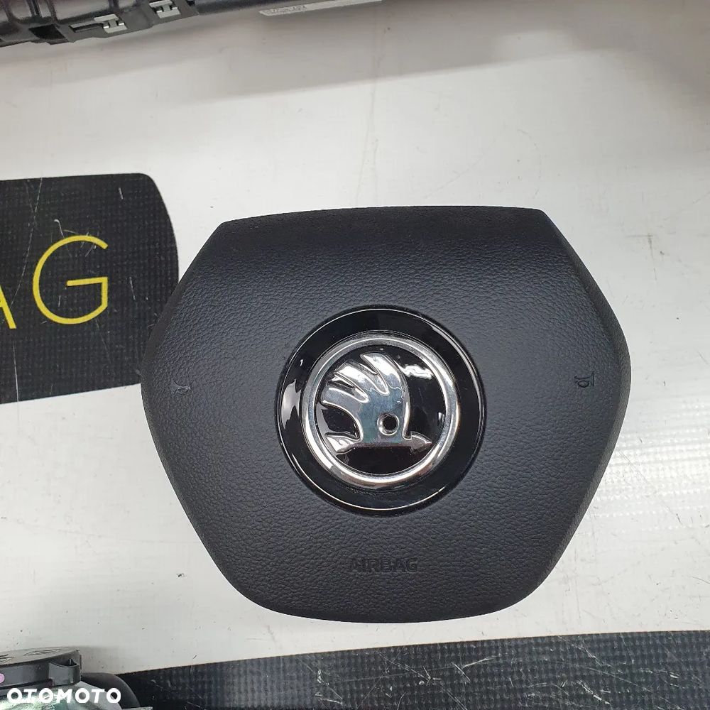 SKODA FABIA IV 4 DESKA ROZDZIELCZA KONSOLA KOKPIT PULPIT PODUSZKI AIRBAG AIR BAG PASY KIT SET - 8