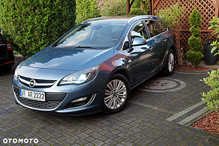 Opel Astra 2.0 CDTI Exklusiv - 23