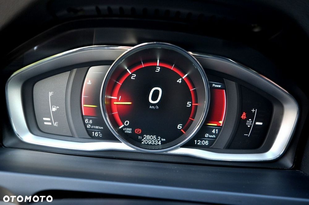 Volvo V60 - 16