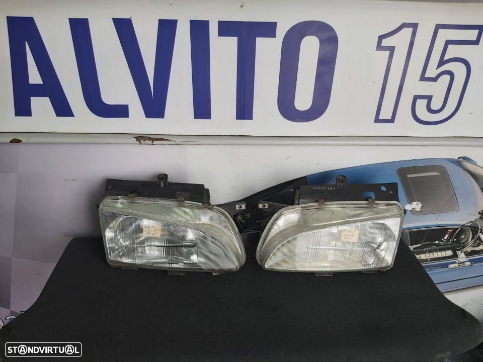 Faróis  Toyota Carina 1997 - apenas o esquerdo - 1