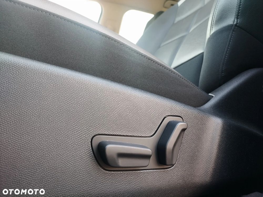 Citroën C5 Aircross 1.6 PureTech Shine EAT8 - 17