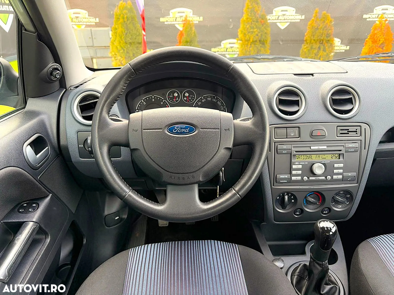 Ford Fusion - 10