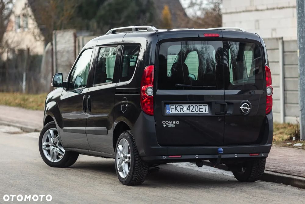 Opel Combo - 16