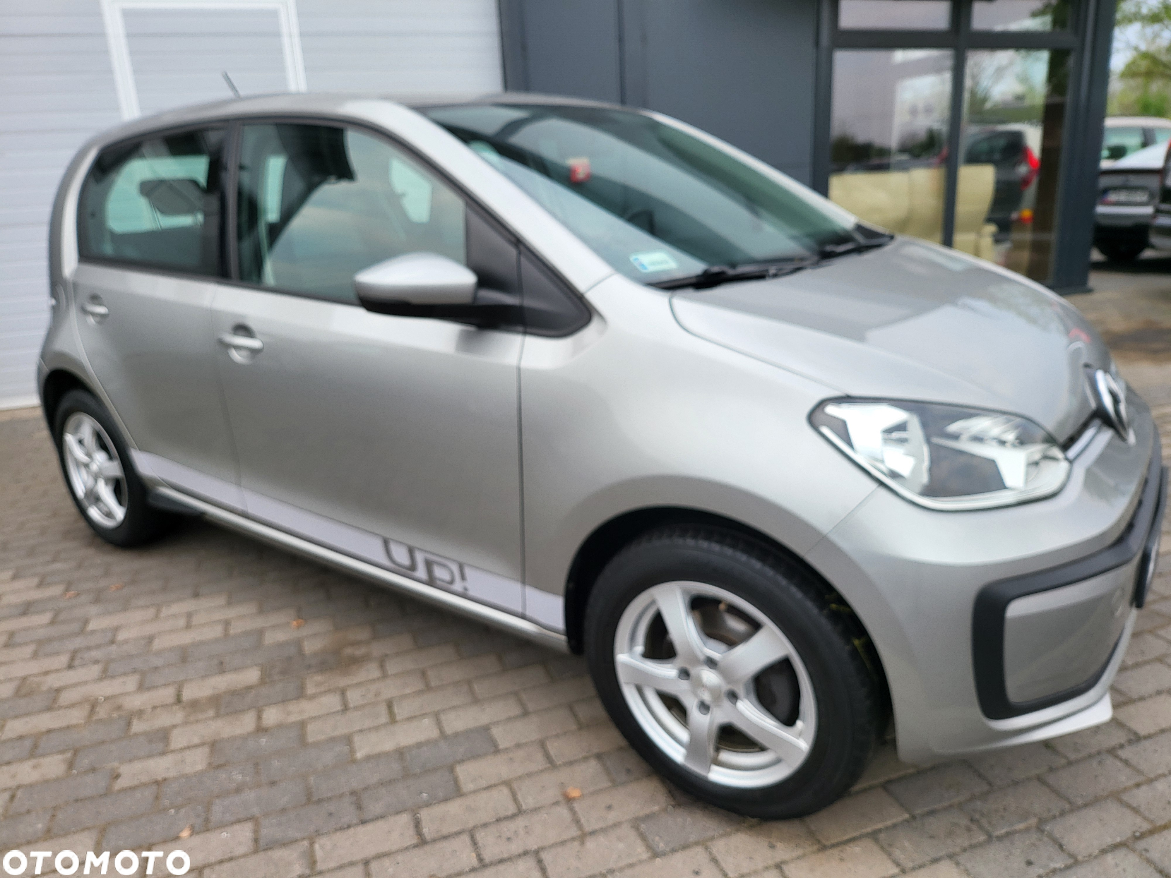 Volkswagen up! 1.0 move - 35