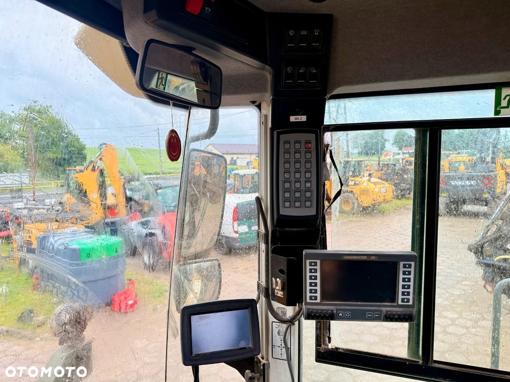 Liebherr L566 Xp Xpower ładowarka kołowa WAGA centralne smarowanie, szufla 4,2m3 - 12