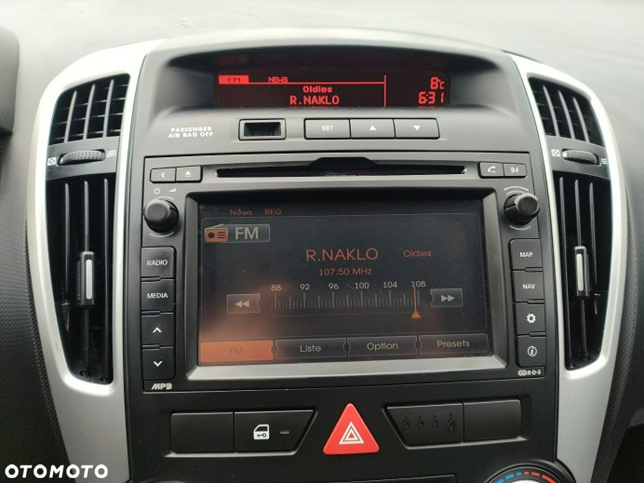 Kia Ceed - 22