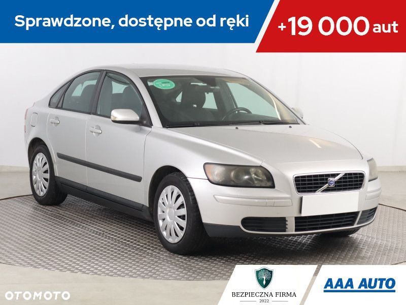 Volvo S40 - 1