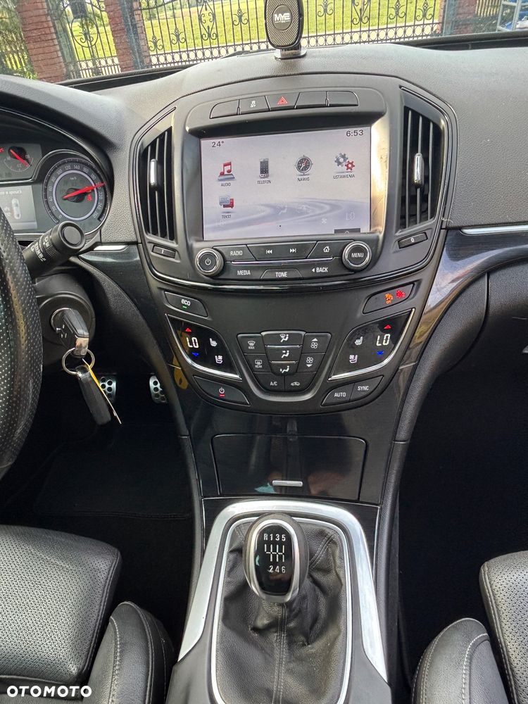 Opel Insignia 2.0 T Cosmo S&S - 32