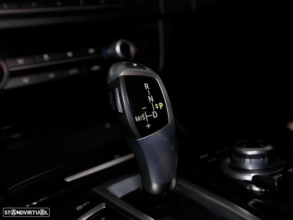 BMW 520 - 18