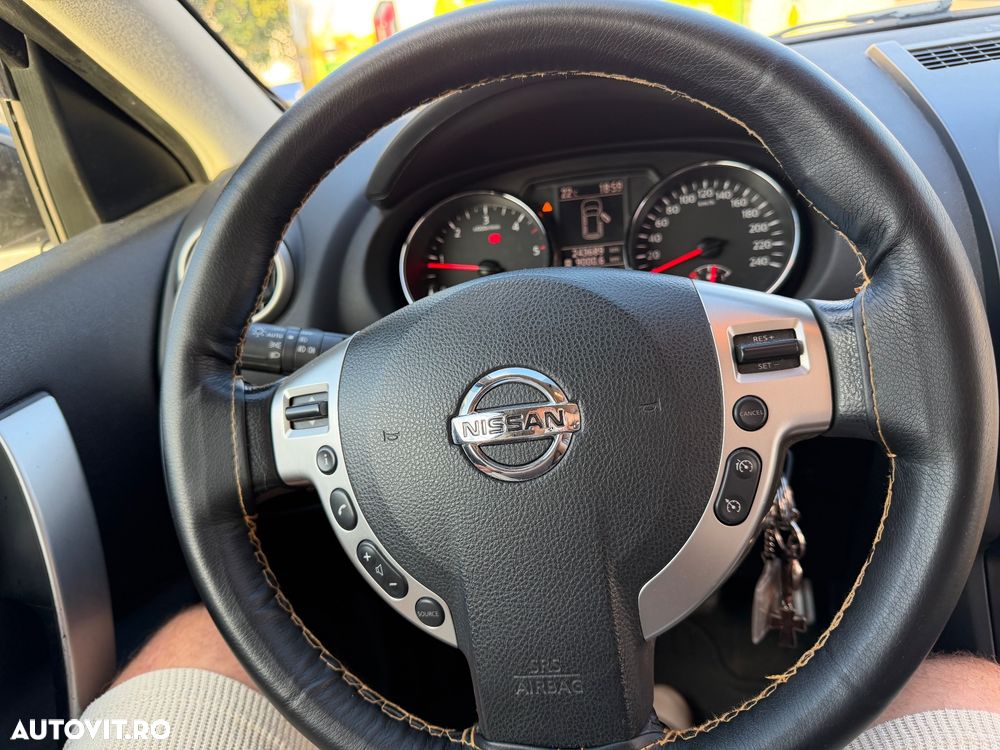 Nissan Qashqai - 11