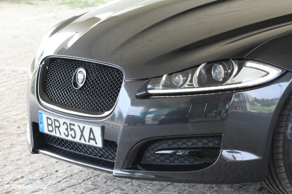 Jaguar XF Sportbrake 2.2 D R-Sport - 13