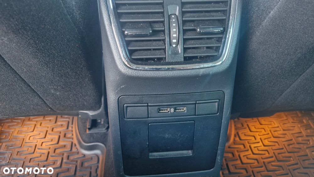Skoda Octavia 2.0 TDI DSG Exclusive - 19