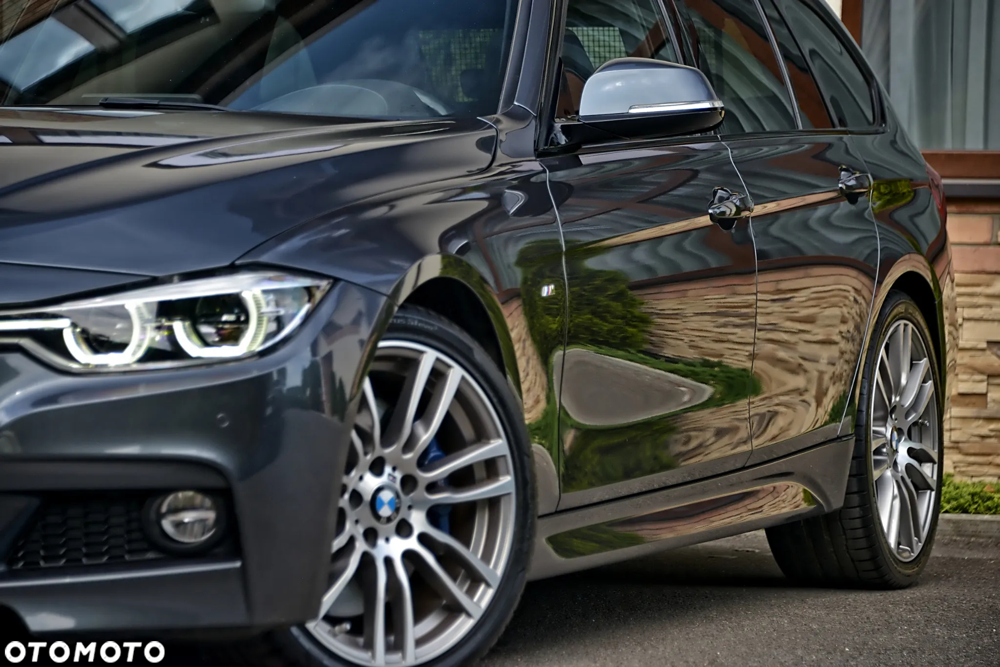 BMW Seria 3 325d Touring M Sport - 10