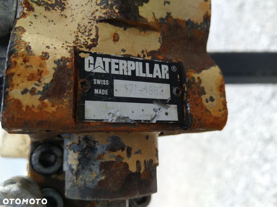 Siłownik Cat Caterpillar 318 320 322 323 330 [D-154 S1-70 S2-80 T-80] - 10