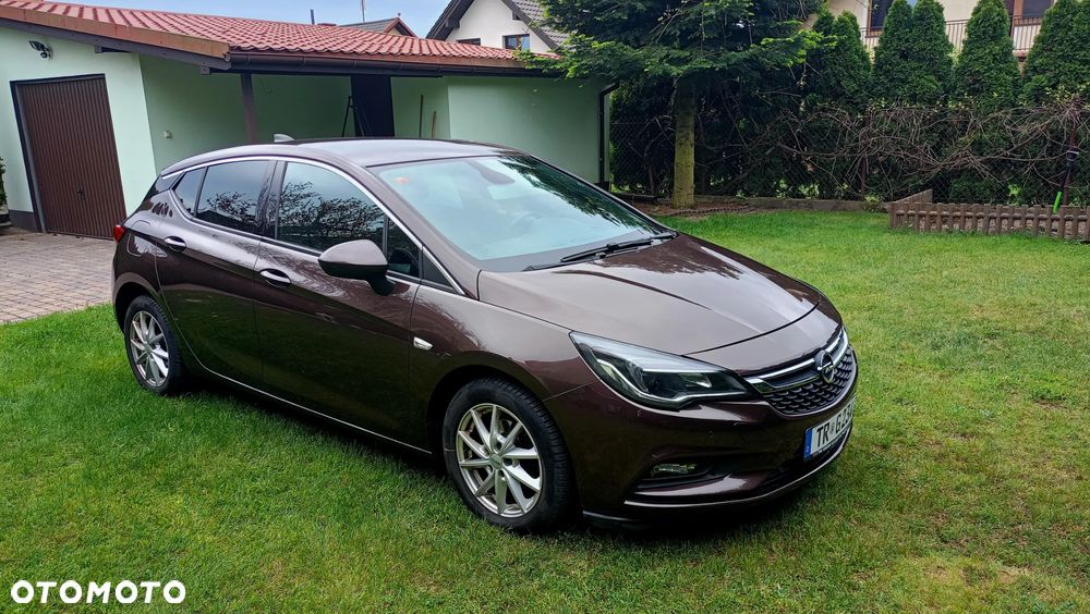 Opel Astra 1.4 Turbo Edition - 2