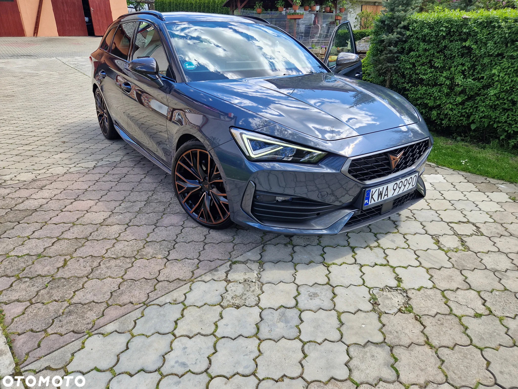 Cupra Leon 2.0 TSI DSG - 3