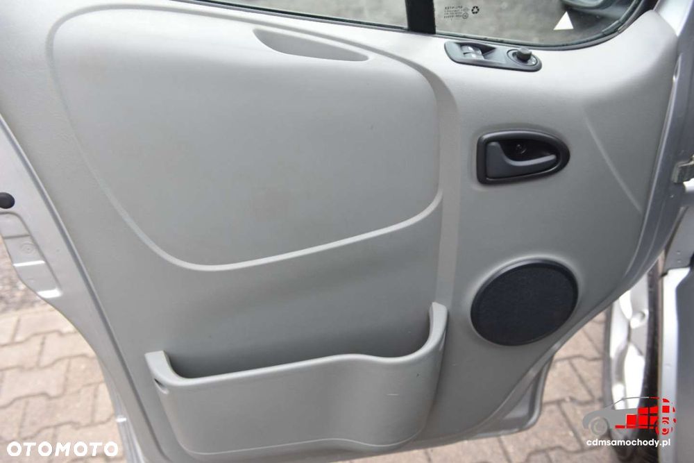 Opel Vivaro - 13