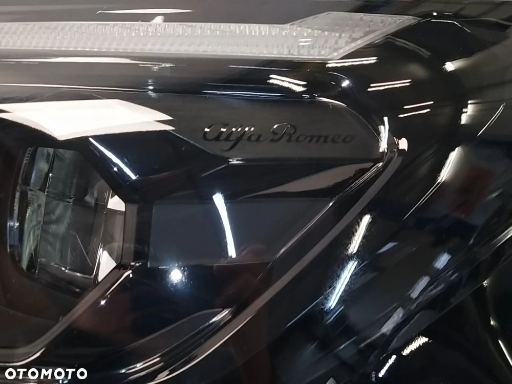 ALFA ROMEO JUNIOR MILANO LAMPA LAMPY REFLEKTOR REFLEKTORY PRZÓD LEWA PRAWA BASE LED PRZETWORNICE ŚRODEK SZCZOTKOWANA SATYNA NAPIS KOMPLETNE NOWE ORYGINAŁ - 21
