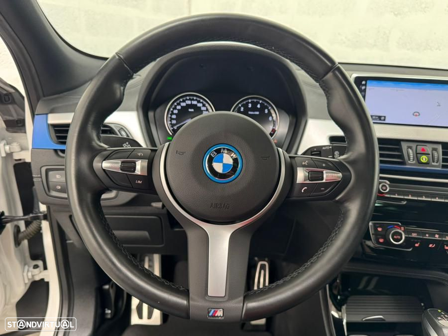 BMW X2 25 e xDrive Pack M - 17